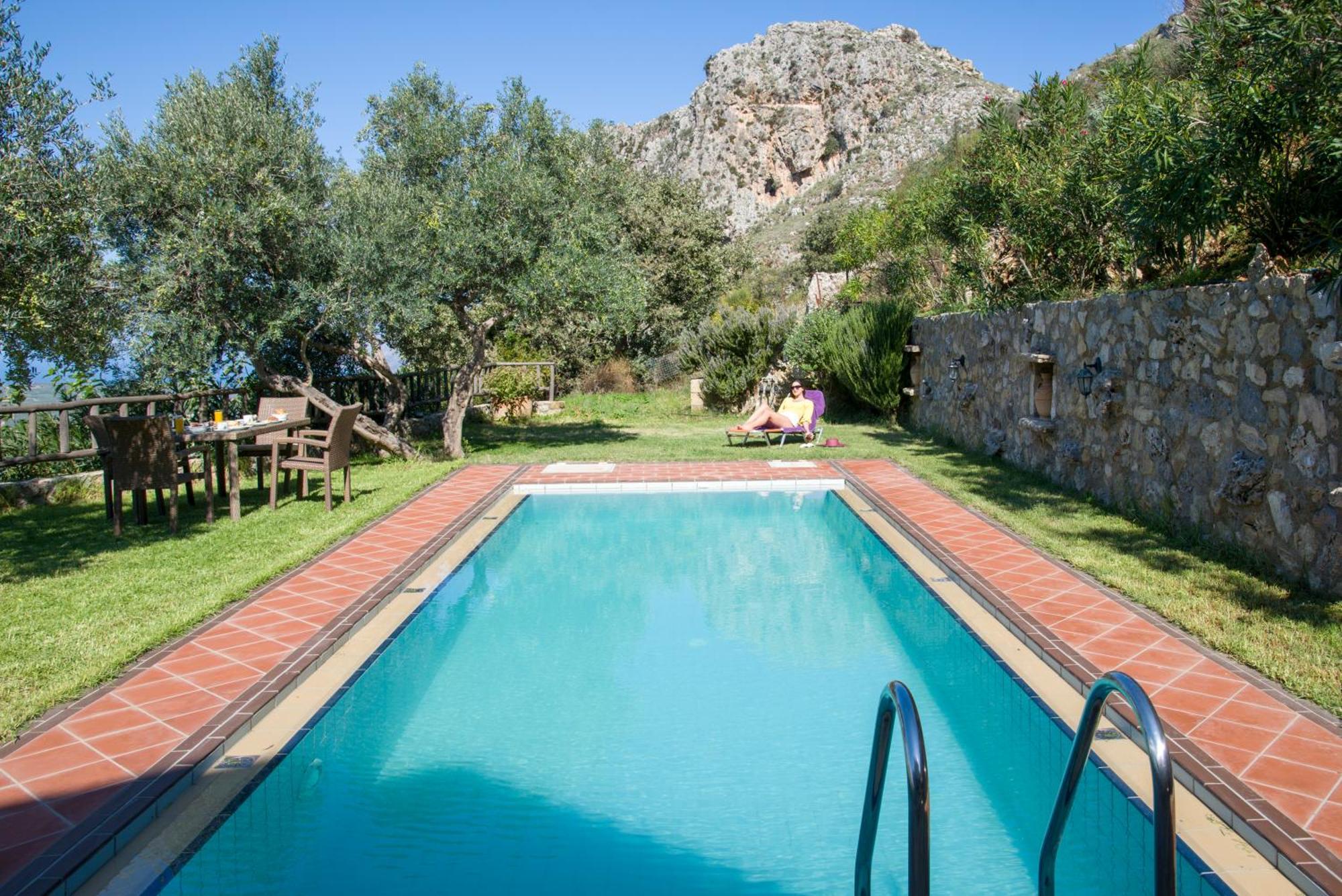 Malathiros Traditional Villas Exterior photo